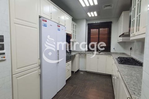 Villa sa Al Raha Golf Gardens, Abu Dhabi, UAE 4 silid-tulugan, 536.9 sq.m. № 571793 - larawan 13
