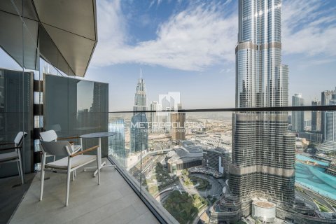 Apartment in Downtown Dubai (Downtown Burj Dubai), Dubai, UAE 3 bedrooms, 146 sq.m. № 592521 - photo 1