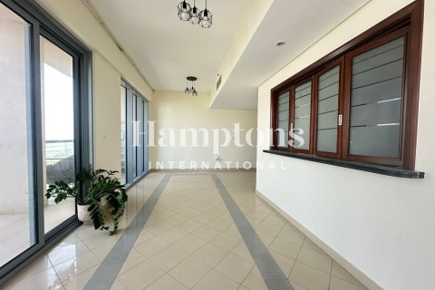 Apartment in The Views, Dubai, UAE 1 bedroom, 104.78993885 sq.m. № 760866 - photo 13