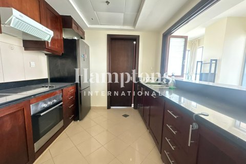 Apartment in The Views, Dubai, UAE 1 bedroom, 104.78993885 sq.m. № 760866 - photo 7