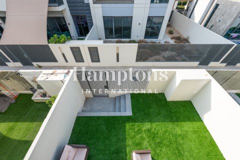 Снять в аренду таунхаус в Arabian Ranches 3, Дубай, ОАЭ 3 спальни, 128.39194600м2, № 760867 - фото 8