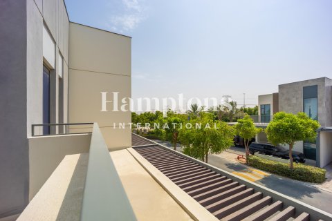 Řadový dům v Arabian Ranches 3, Dubai, SAE 3 ložnice, 128.392 m² Č.: 760867