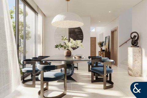 Villa in Dubai South (Dubai World Central), Dubai, UAE 3 bedrooms, 281 sq.m. № 666614 - photo 5