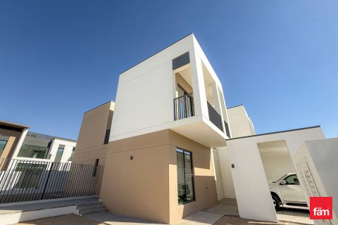 Vila v Dubai, SAE 4 spálne, 249.2 m2 č. 718940 - Fotografia 3