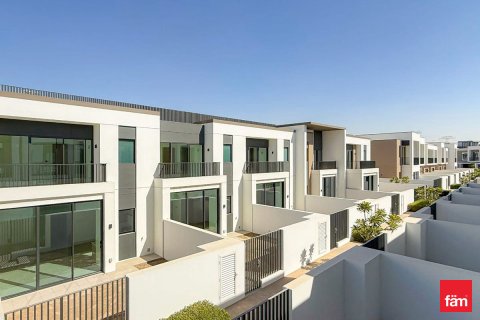 Vila v Dubai, SAE 4 spálne, 249.2 m2 č. 718940 - Fotografia 16
