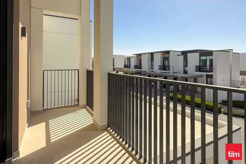 Vila v Dubai, SAE 4 spálne, 249.2 m2 č. 718940 - Fotografia 13