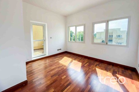 וילה להשכרה ב Meadows, Dubai, איחוד האמירויות  5 חדרי שינה, 368.82 מ"ר, מספר 761396 - תמונה 10