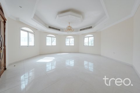 Villa Dubaijā, AAE 4 istabas, 939.53 m2 Nr. 761394 - attēls 4