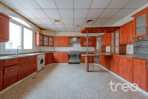 Villa Dubaijā, AAE 4 istabas, 939.53 m2 Nr. 761394 - attēls 7