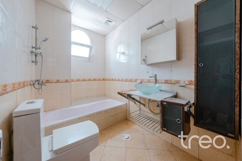 Villa Dubaijā, AAE 4 istabas, 939.53 m2 Nr. 761394 - attēls 16