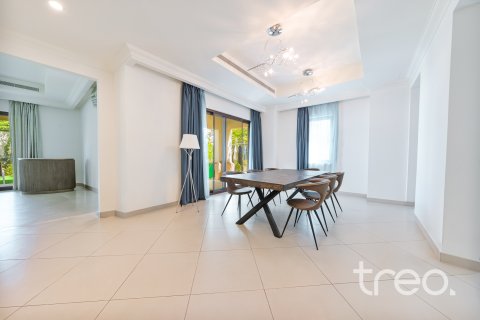 Vilë në Arabian Ranches 2, Dubai, Emiratet e Bashkuara Arabe 4 dhoma gjumi, 400.32 m2. № 761395 - Foto 5