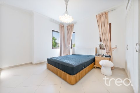 Vilë në Arabian Ranches 2, Dubai, Emiratet e Bashkuara Arabe 4 dhoma gjumi, 400.32 m2. № 761395 - Foto 14