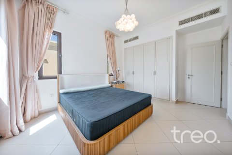 Vilë në Arabian Ranches 2, Dubai, Emiratet e Bashkuara Arabe 4 dhoma gjumi, 400.32 m2. № 761395 - Foto 15