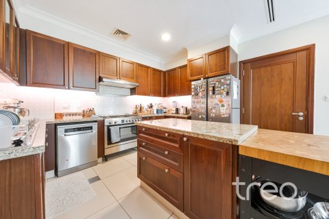 Vilë në Arabian Ranches 2, Dubai, Emiratet e Bashkuara Arabe 4 dhoma gjumi, 404.5 m2. № 761391 - Foto 8