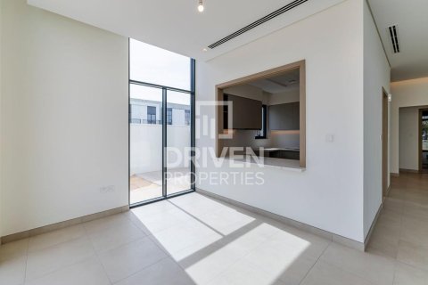 וילה להשכרה ב Al Furjan, Dubai, איחוד האמירויות 4 חדרי שינה, 353.87 מ"ר, מספר 746055 - תמונה 16