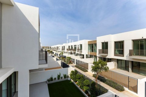 阿联酋 Dubai The Valley 联排别墅  3 卧, 176 平方米 , 编号 684026