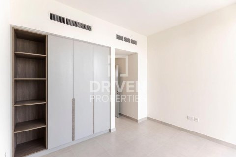Townhouse in The Valley, Dubai, UAE 3 bedrooms, 176 sq.m. № 684026 - photo 8