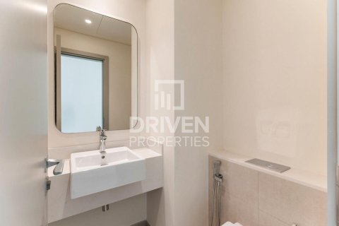 Townhouse in The Valley, Dubai, UAE 3 bedrooms, 176 sq.m. № 684026 - photo 16