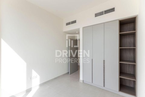 Townhouse in The Valley, Dubai, UAE 3 bedrooms, 176 sq.m. № 684026 - photo 11