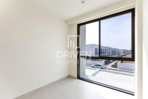 Townhouse in The Valley, Dubai, UAE 3 bedrooms, 176 sq.m. № 684026 - photo 10