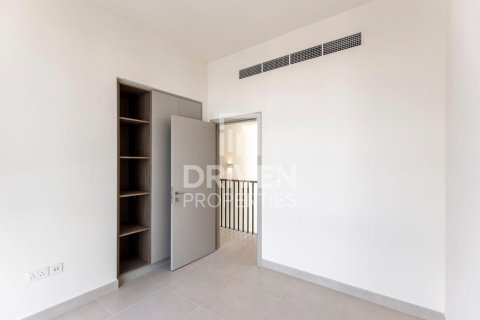 Townhouse in The Valley, Dubai, UAE 3 bedrooms, 176 sq.m. № 684026 - photo 13