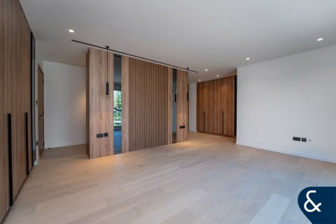 Vila u gradu Dubai Sports City, Dubai, UAE 5 spavaće sobe, 446 m2 Br. 684883 - Slika 7