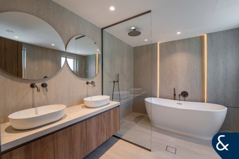 Vila u gradu Dubai Sports City, Dubai, UAE 5 spavaće sobe, 446 m2 Br. 684883 - Slika 9