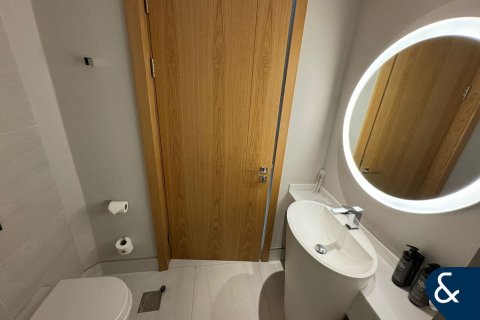 Business Bay, Dubai, BAE’de satılık daire 1 yatak odası, 108 m² No 684881 - fotoğraf 12