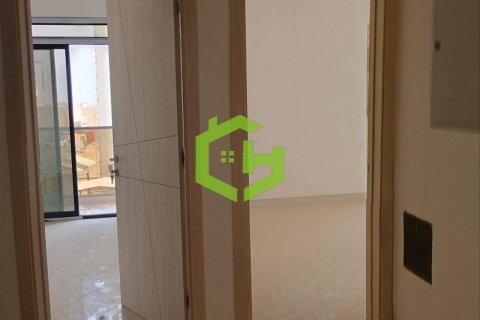 Vilë në Al Yasmeen, Ajman, Emiratet e Bashkuara Arabe 5 dhoma gjumi, 281.1 m2. № 632292 - Foto 8
