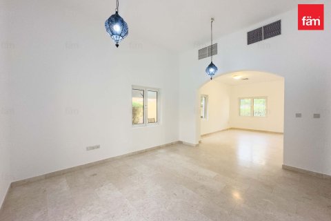 Villa sa Dubai, UAE 5 silid-tulugan, 561.6 sq.m. № 658962 - larawan 5