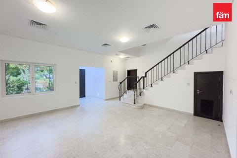 Villa sa Dubai, UAE 5 silid-tulugan, 561.6 sq.m. № 658962 - larawan 9