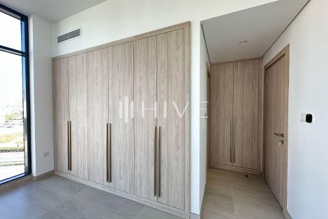 Apartment in Dubai Land, Dubai, UAE 2 bedrooms, 117.2 sq.m. № 583038 - photo 9