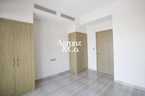 Villa til leje i DAMAC Hills (Akoya by DAMAC), Dubai, UAE 3 soveværelser, 217 kvm № 715271 - foto 9
