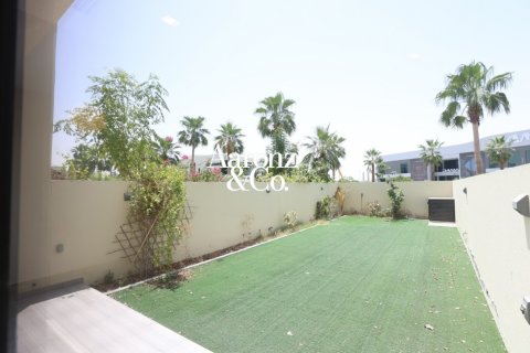 Villa til leje i DAMAC Hills (Akoya by DAMAC), Dubai, UAE 3 soveværelser, 217 kvm № 715271 - foto 25