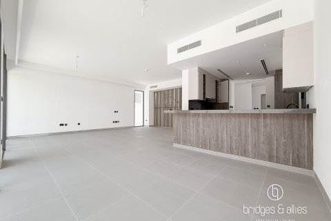 Vila v Tilal Al Ghaf, Dubai, SAE 5 spální, 600 m2 č. 715273 - Fotografia 4