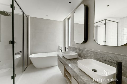 Vila v Tilal Al Ghaf, Dubai, SAE 5 spální, 600 m2 č. 715273 - Fotografia 14