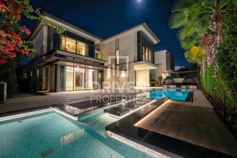Villa in Dubai Hills Estate, Dubai, UAE 4 bedrooms, 698.35 sq.m. № 743251 - photo 25