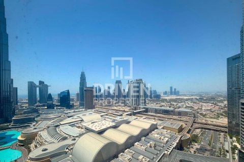 Apartment in Downtown Dubai (Downtown Burj Dubai), Dubai, UAE 3 bedrooms, 195.56 sq.m. № 743254 - photo 2