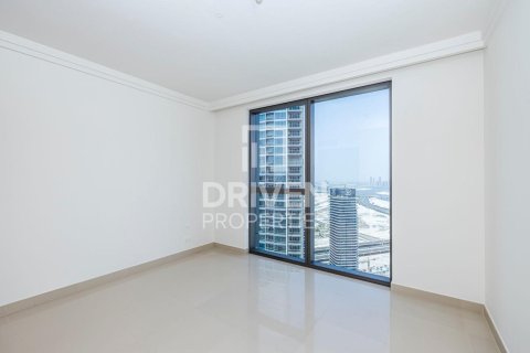 Apartment in Downtown Dubai (Downtown Burj Dubai), Dubai, UAE 3 bedrooms, 195.56 sq.m. № 743254 - photo 7