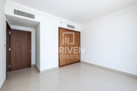 Apartment in Downtown Dubai (Downtown Burj Dubai), Dubai, UAE 3 bedrooms, 195.56 sq.m. № 743254 - photo 12