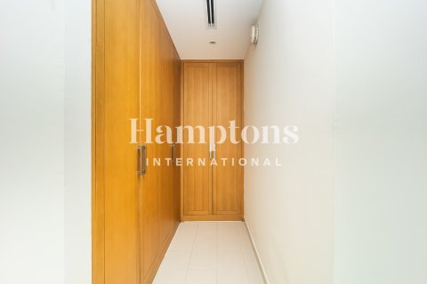 Villa in Jumeirah Park, Dubai, UAE 3 bedrooms, 336.95918100 sq.m. № 650980 - photo 21