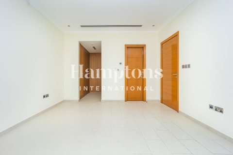 Villa in Jumeirah Park, Dubai, UAE 3 bedrooms, 336.95918100 sq.m. № 650980 - photo 20