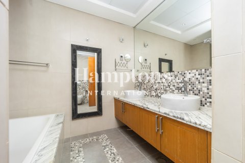 Villa in Jumeirah Park, Dubai, UAE 3 bedrooms, 336.95918100 sq.m. № 650980 - photo 7