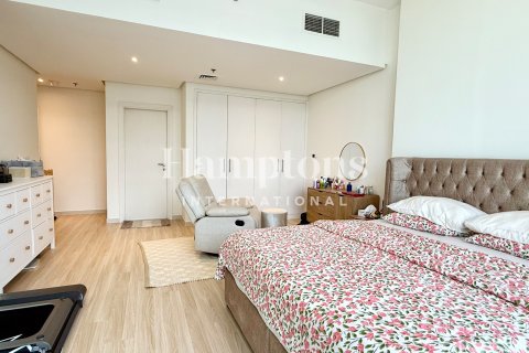 Appartement à louer à DAMAC Hills (Akoya by DAMAC), Dubai, EAU 2 chambres, 160.62928700 m2 № 650981 - photo 1