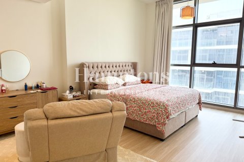 Appartement à louer à DAMAC Hills (Akoya by DAMAC), Dubai, EAU 2 chambres, 160.62928700 m2 № 650981 - photo 5