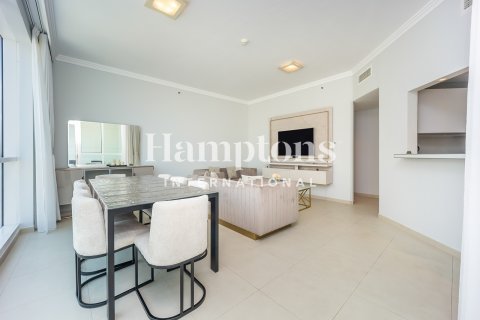 Appartement te huur in Jumeirah Beach Residence, Dubai, VAE 2 slaapkamers, 154.03317400 vr.m., nr 650978 - foto 1