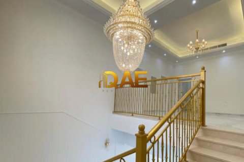 Villa sa Dubai, UAE 5 silid-tulugan, 1607.2 sq.m. № 575991 - larawan 18