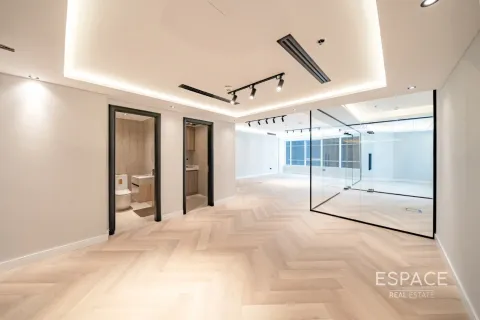 Iroda itt: Business Bay, Dubai, EAE, 94 m², azonosító: 650184 - fénykép 1