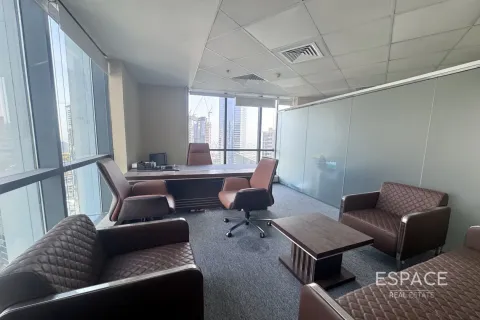 Office in Business Bay, Dubai, UAE 139 sq.m. № 650164 - photo 2