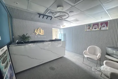 Office in Business Bay, Dubai, UAE 139 sq.m. № 650164 - photo 1